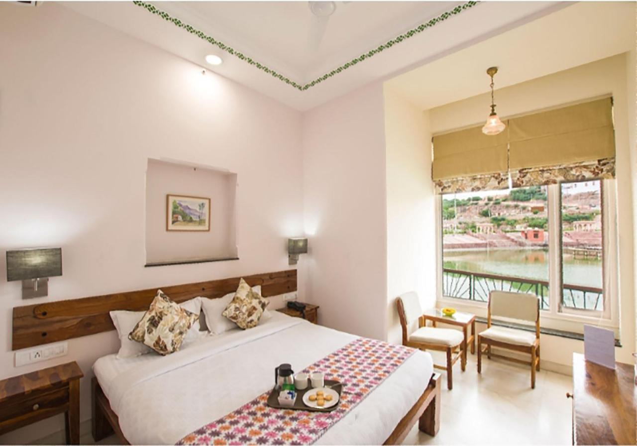 Lakeside Inn Ratanada จ๊อดปูร์ ภายนอก รูปภาพ